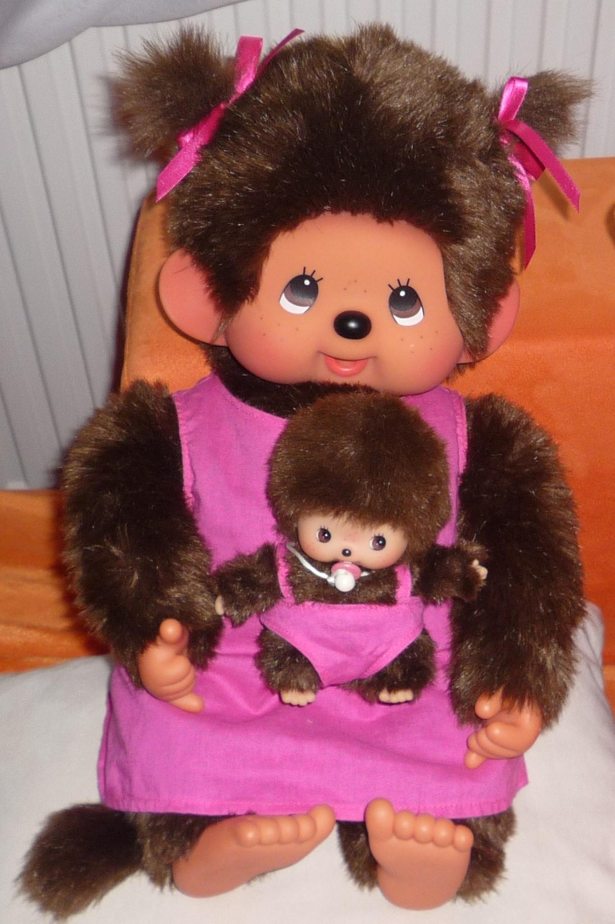 Monchichi Mama 45 cm mit Baby in Bauchtrage in 1110 Wien for €26.00 for