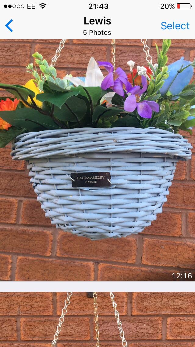 LAURA ASHLEY HANGING BASKETS in L15 Liverpool for £35.00