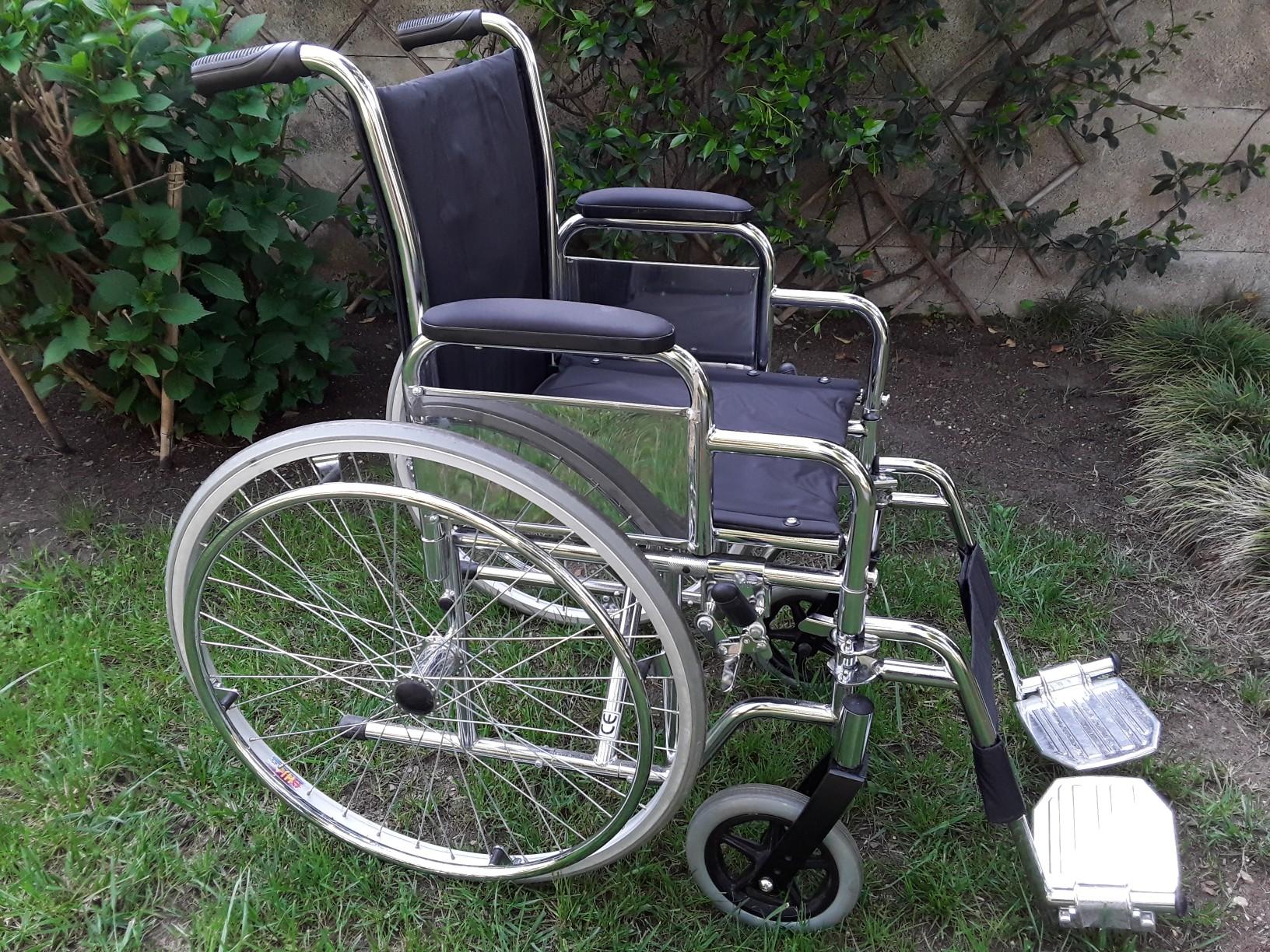 SEDIA A ROTELLE ARDEA BY MORETTI in 20011 Corbetta for €105.00 for sale