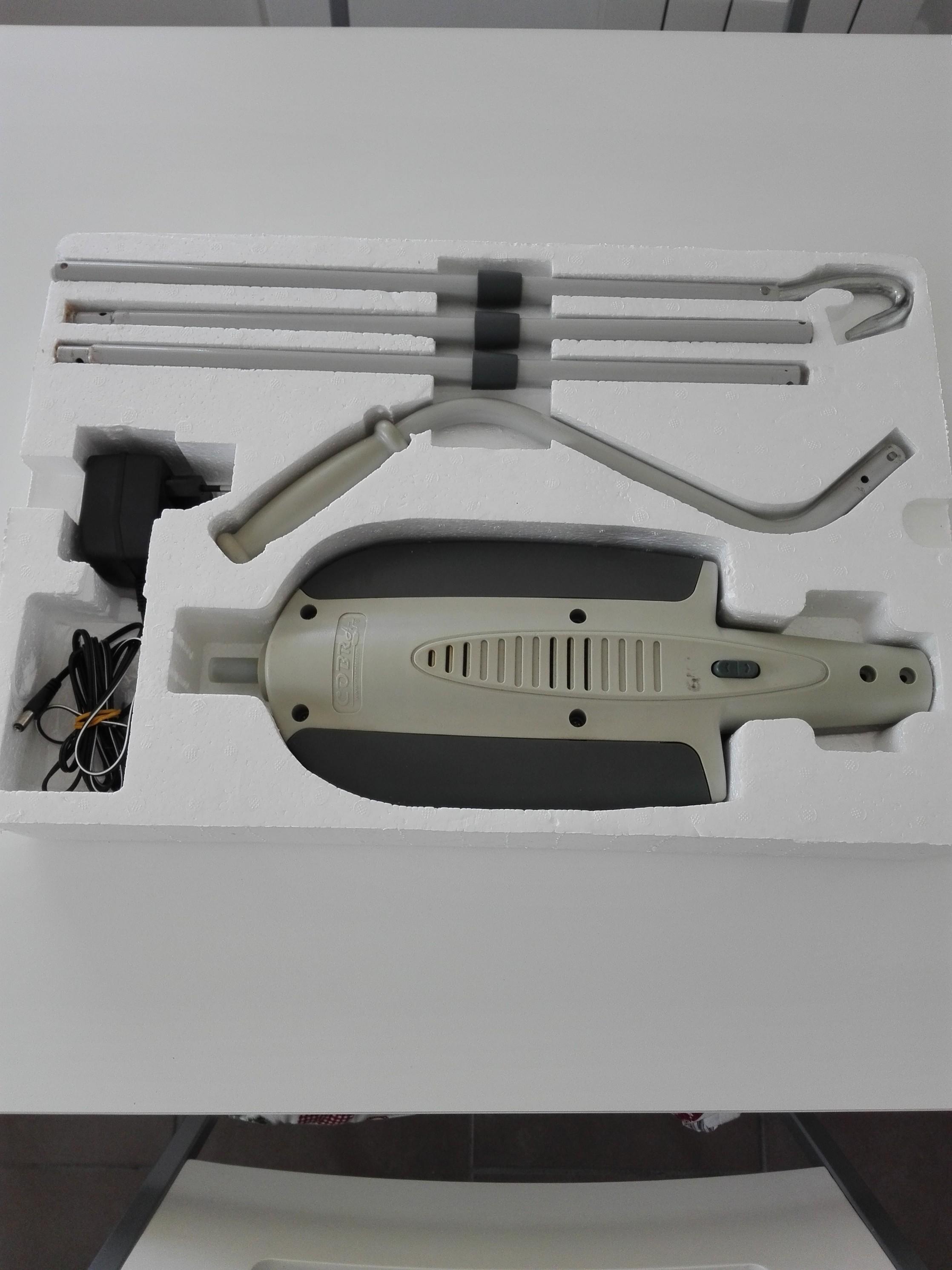 ASTA MOTORIZZATA COBRA PER TENDE DA SOLE EST in 34070 Villesse for €50.