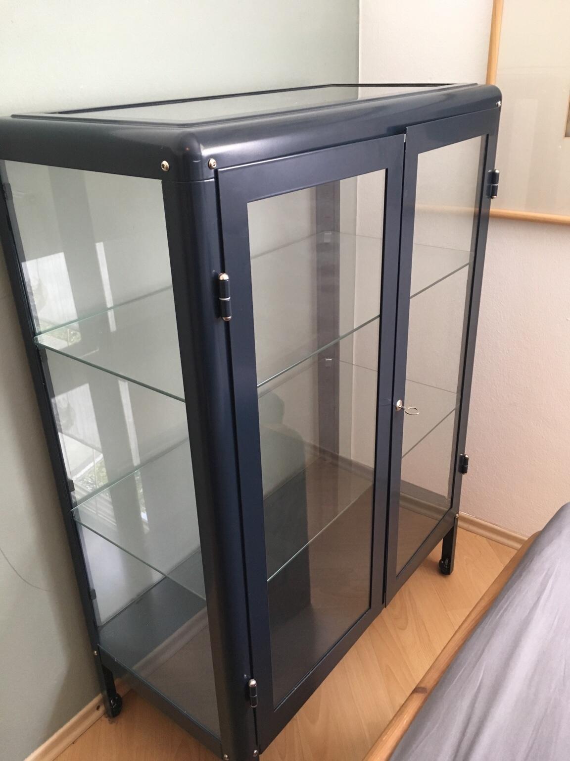 Glas Vitrine in 6330 Kufstein for €130.00 for sale Shpock