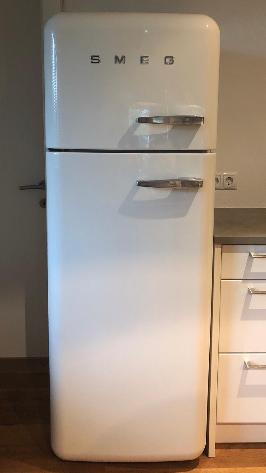 Smeg 50's Retro Style Kühlschrank in 6300 Wörgl for €400.00 for sale Shpock
