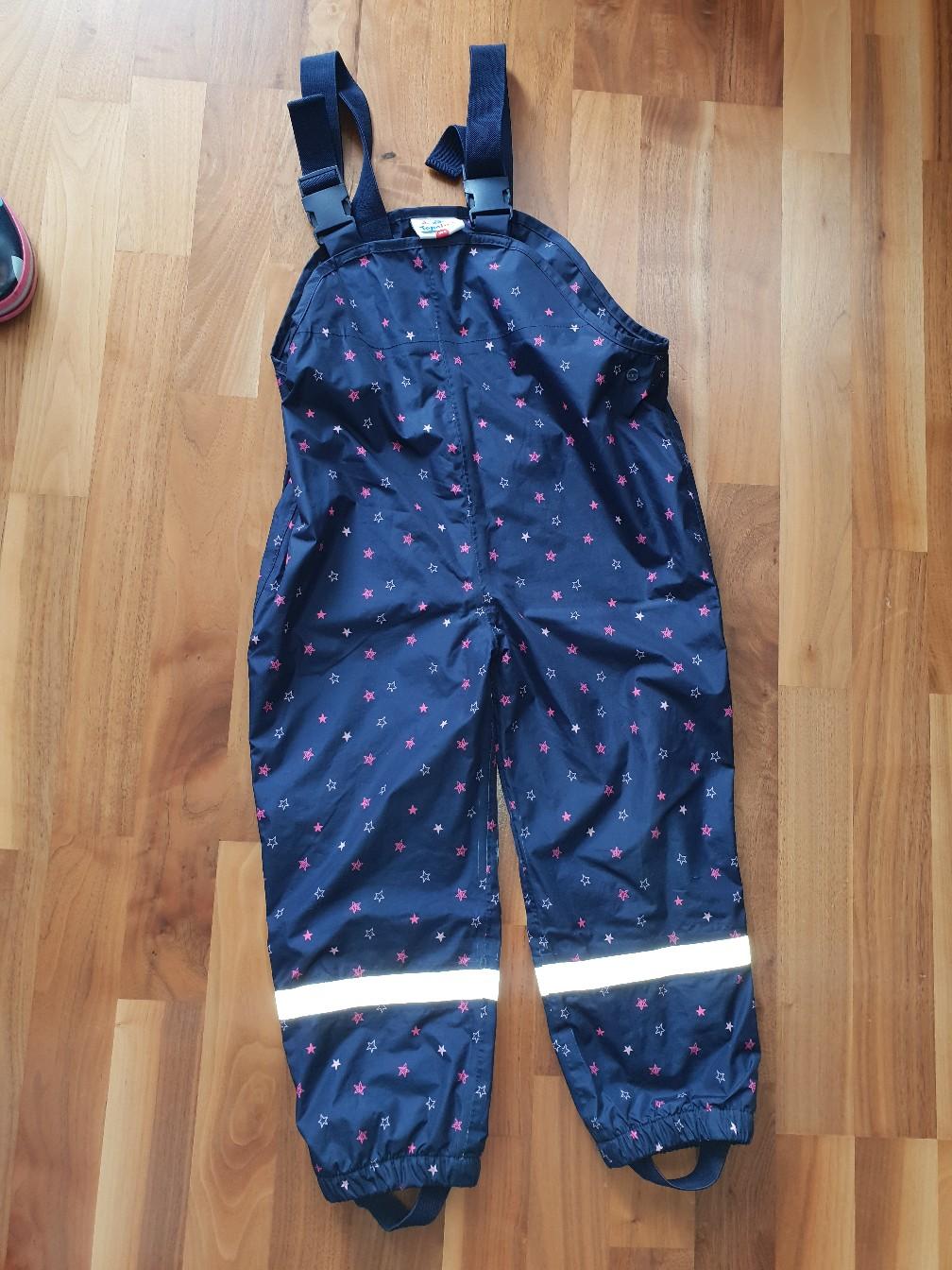 Regenbekleidung Mädchen Gr. 104 in 5020 Salzburg for €20.00 for sale