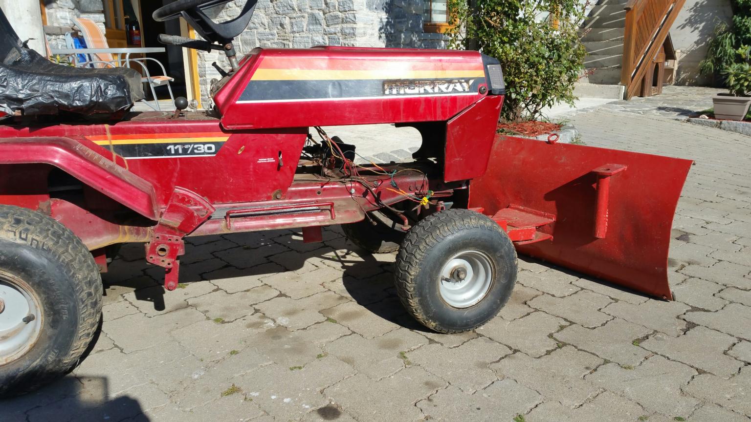 Rasentraktor MURRAY in 3672 Reitern for €95.00 for sale Shpock