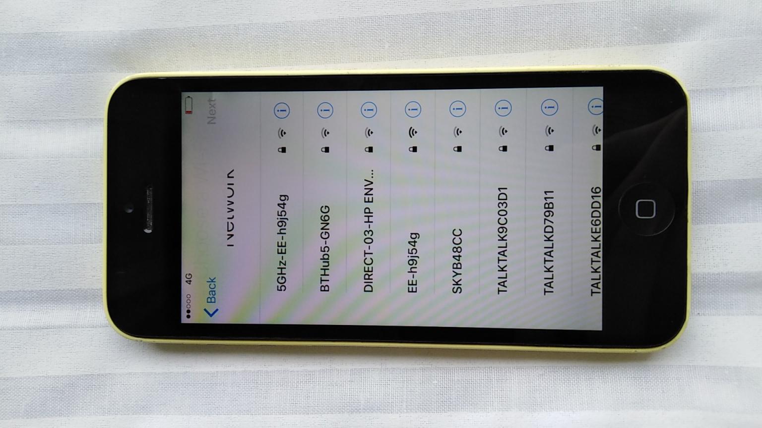 ICLOUD LOCKED iphone 5C in SE17 London for £15.00 for sale Shpock