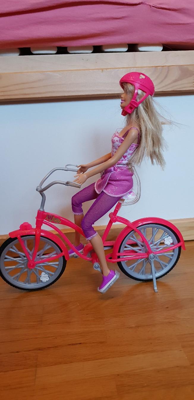 Barbie mit EinhornPferd und Fahrrad in 6020 Innsbruck für € 25,00 zum