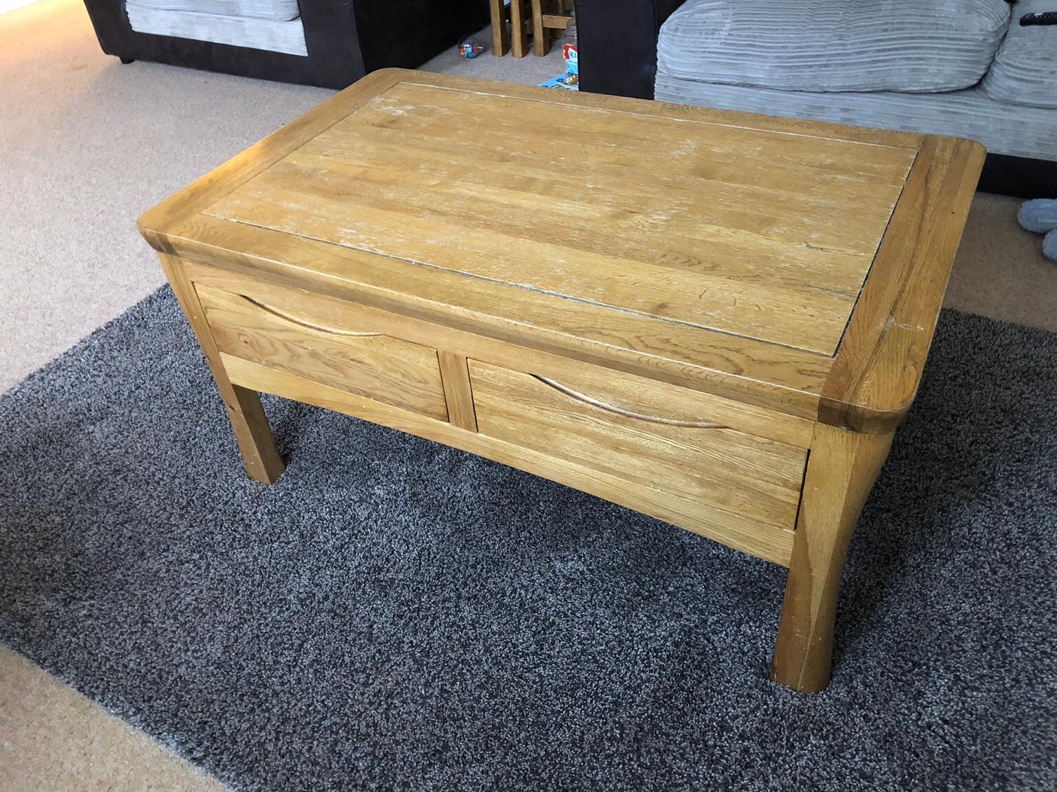 Oakland furniture orrick coffee table in SL4 Cottages for £50.00 for