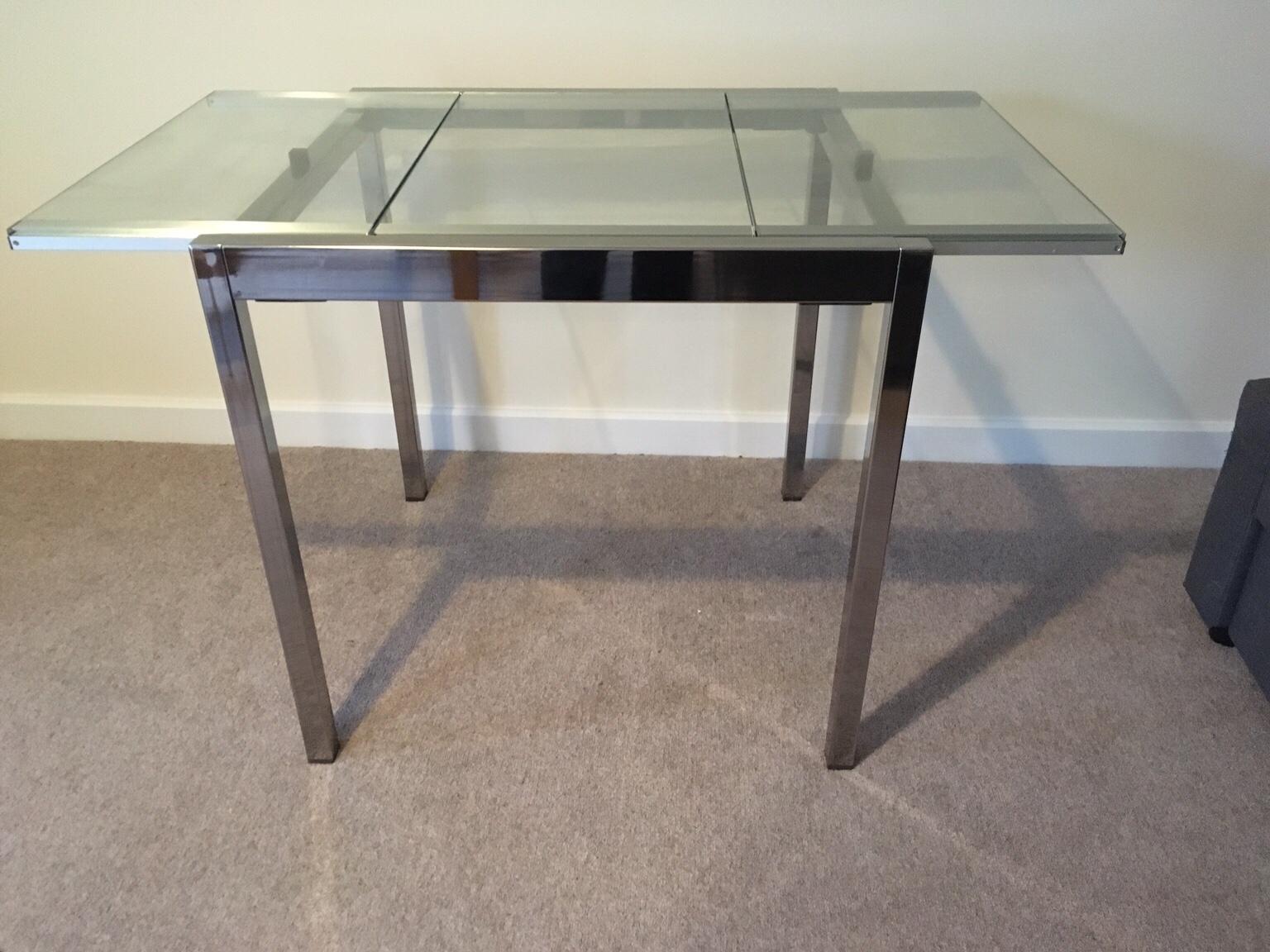 Ikea extendable glass dining table in RH20 Horsham for £50.00 for sale