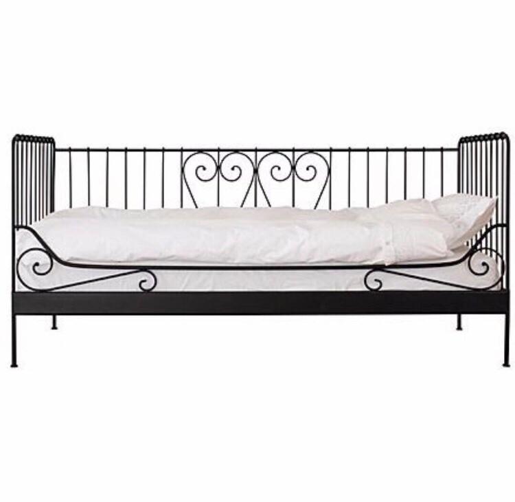 Ikea metal heart daybed NEEDS TO GO in Mount Hawke for £35.00 for sale