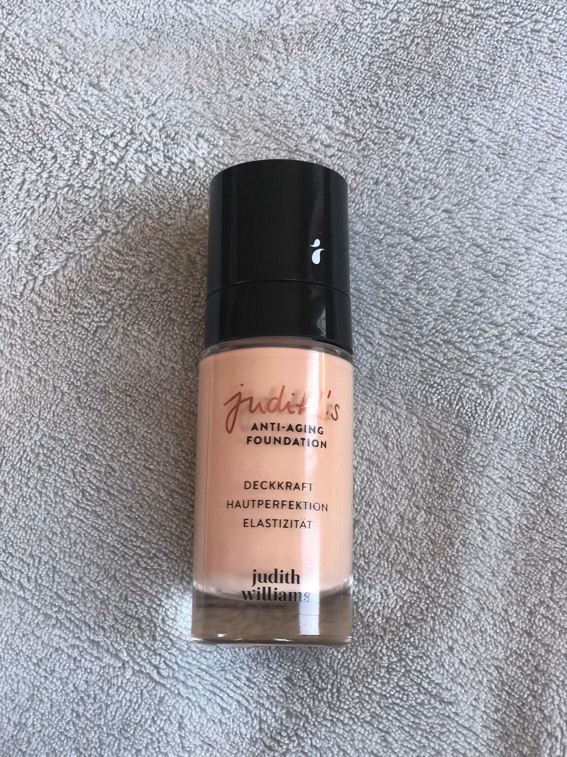 AntiAging Foundation in 40764 Langenfeld (Rheinland) for €7.00 for sale Shpock