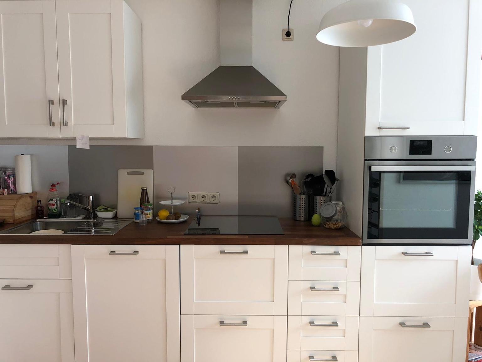 IKEA METOD Küche in L Form mit SÄVEDAL Front in 60437 Frankfurt am Main