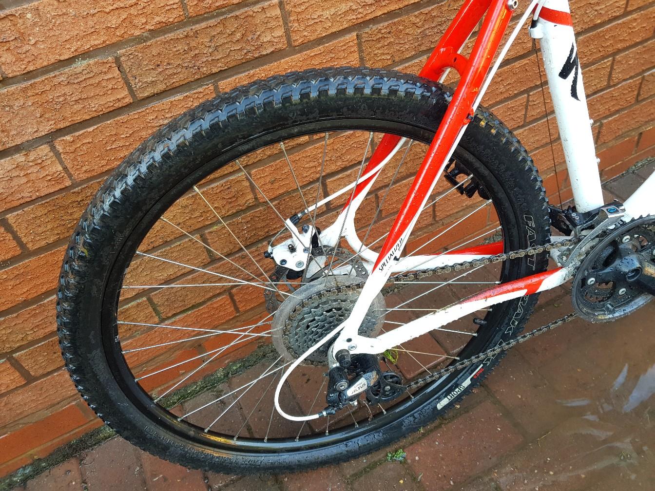 Mens specialized hard rock mountain bike 26" in ST16 Stafford for £200.