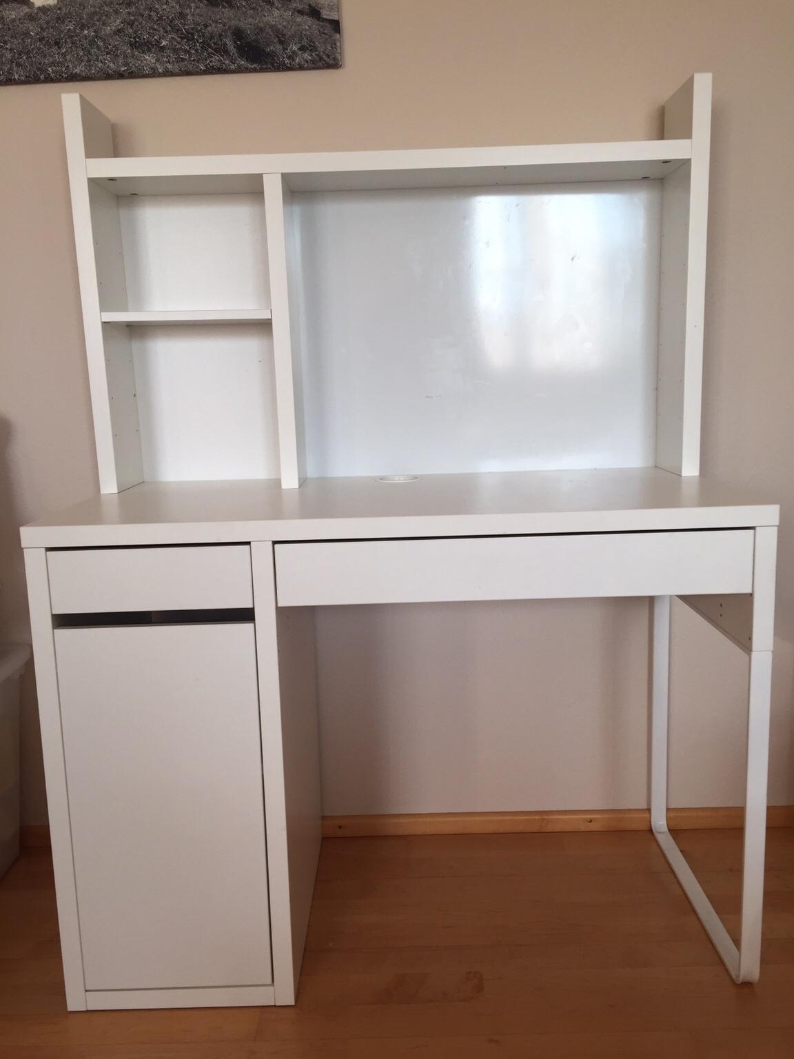 Micke Schreibtisch IKEA in 4820 Bad Ischl for €20.00 for