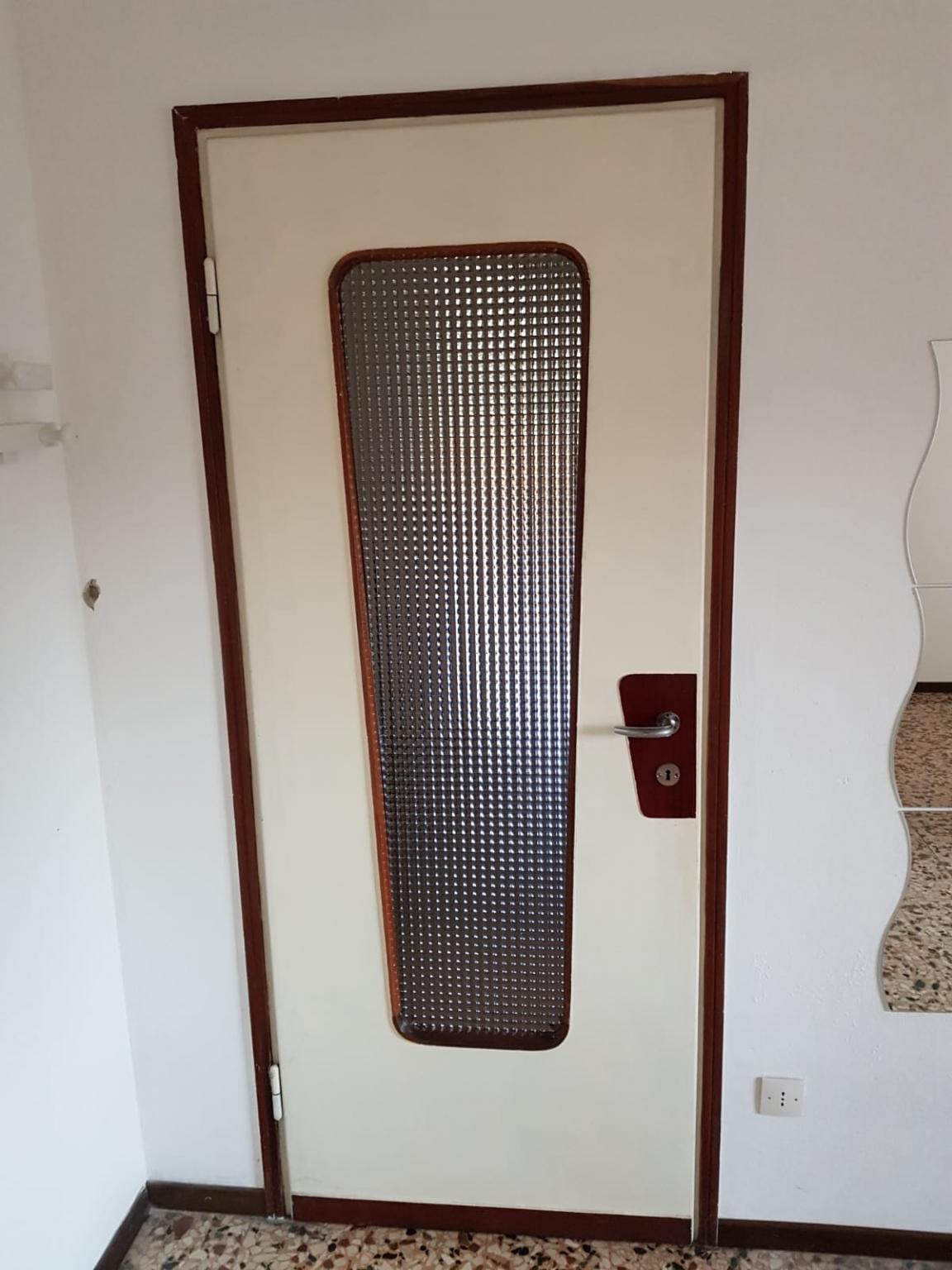 Porte vintage originali anni 60/70 in 20845 Sovico for €50