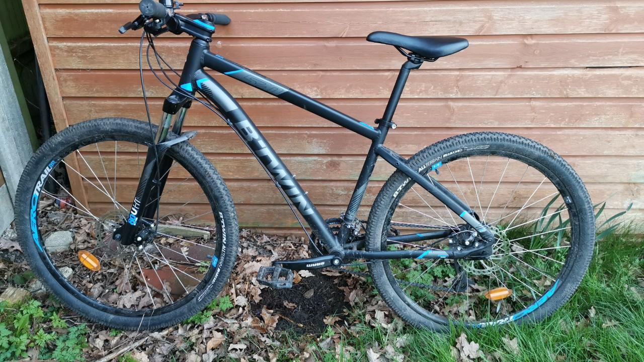 BTwin Rockrider 520 mountain bike in Surrey Heath for £150.00 for sale