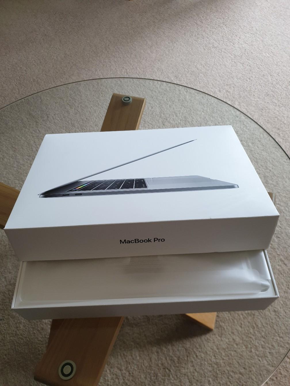 MacBook Pro BOX ONLY in TW8 London for £10.00 for sale Shpock