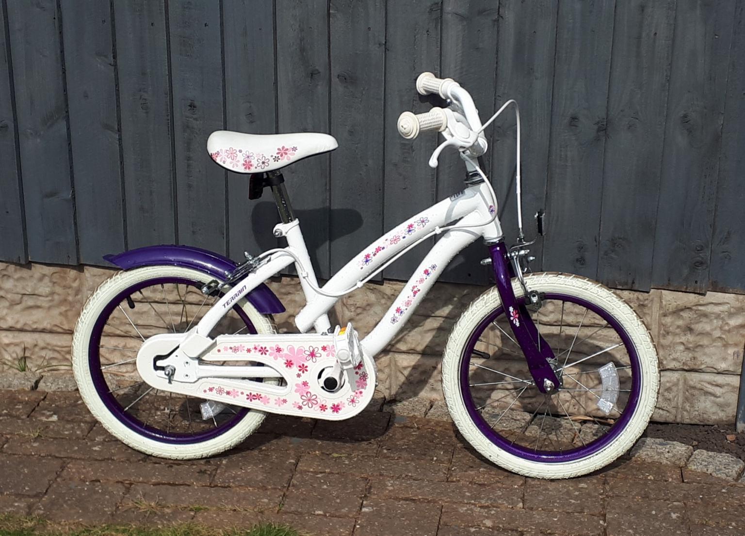 Terrain Daisy Chain 16" Kids Bike in DY4 Sandwell for £25.00 for sale
