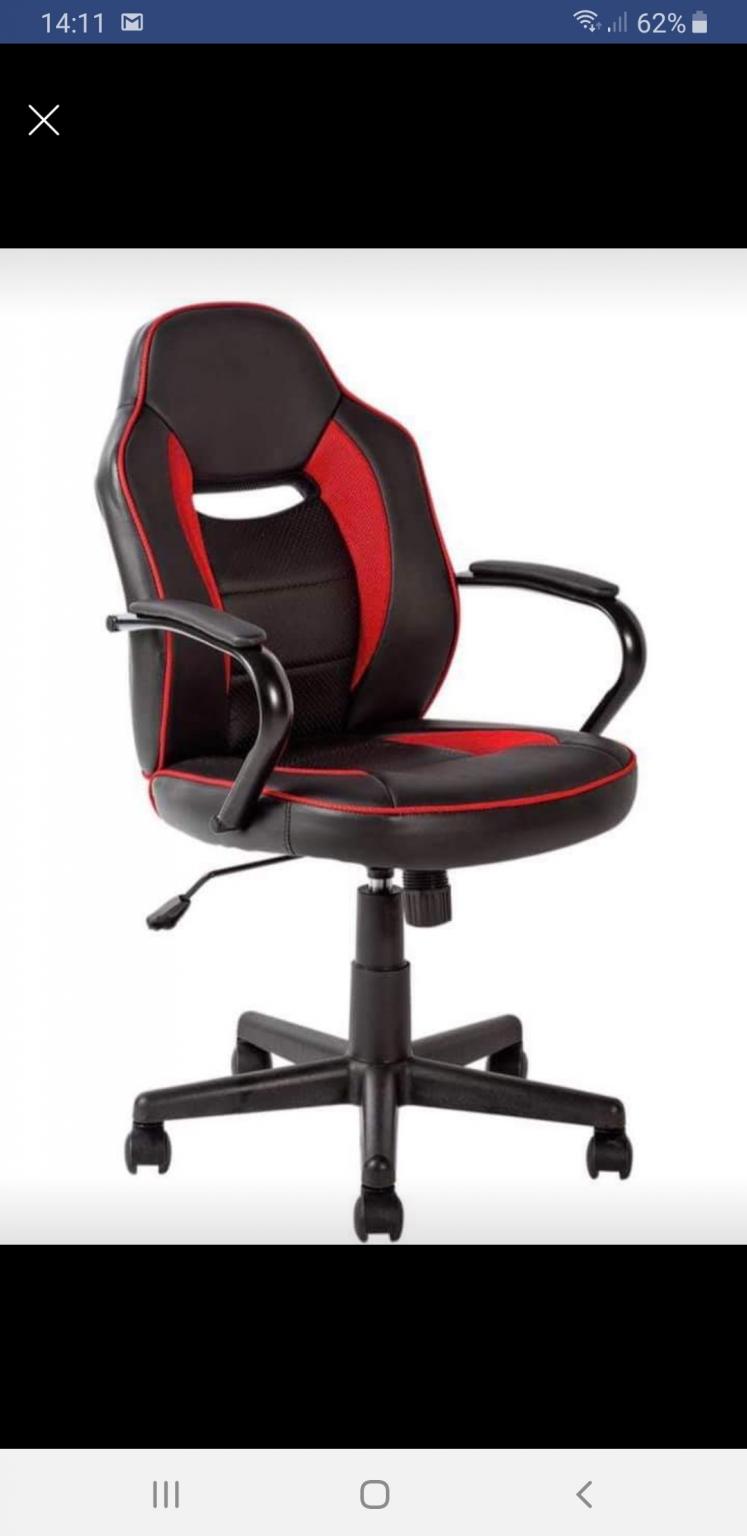 gaming chair originally cost £65 in argos in ME12 Swale