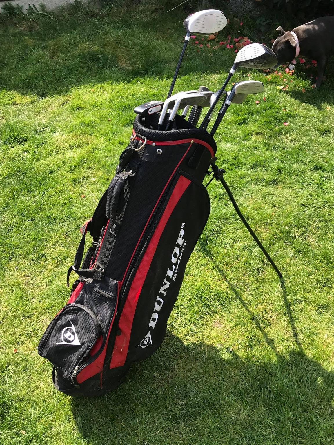 DUNLOP TOUR TP12 GOLF CLUBS AND GOLF BAG in London for £60