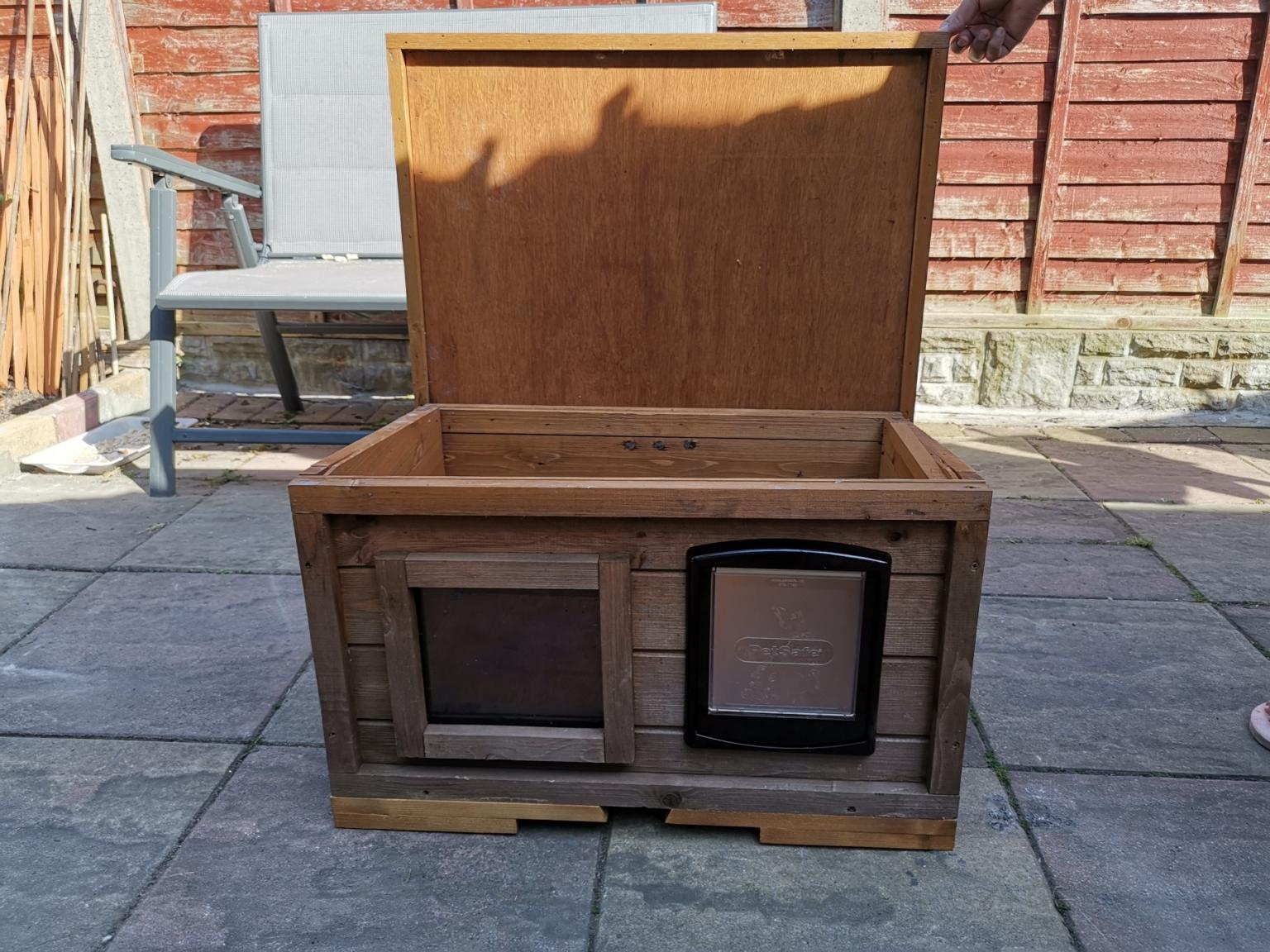 OUTDOOR CAT KENNEL with Cat Flap in B9 Birmingham for £45.00 for sale