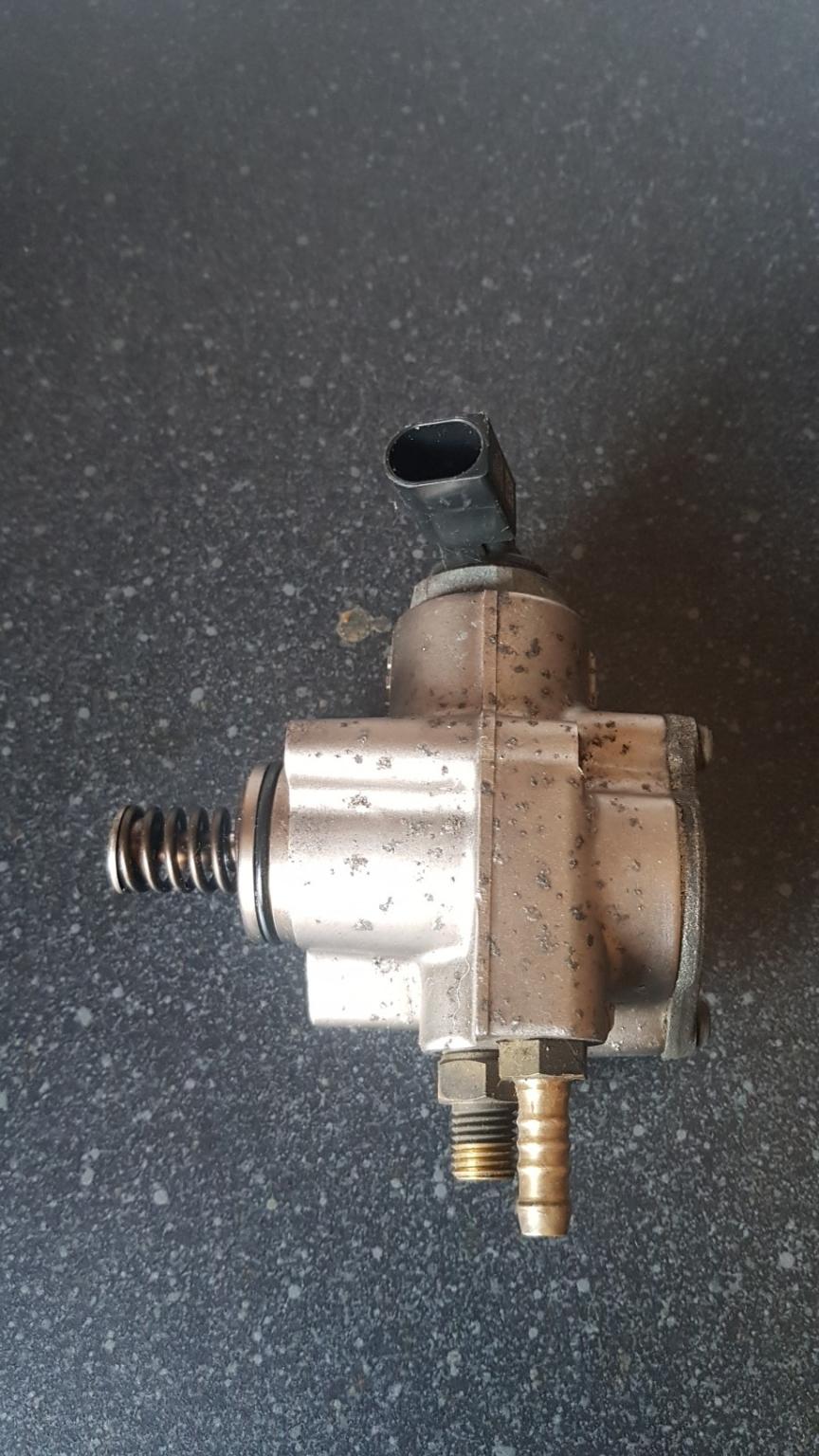 '2006 vw golf 1.4 tsi high pressure fuel pump in B98