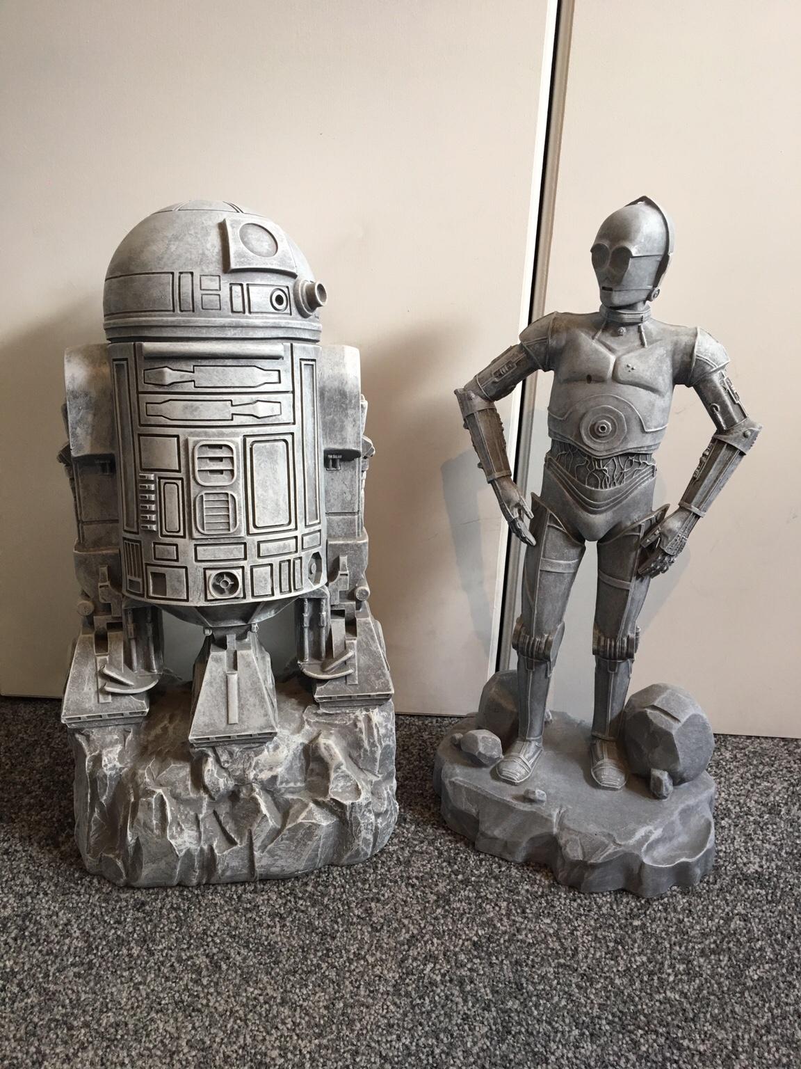 Star Wars 16” Action garden statue ornaments in RH11 Crawley for £14.00
