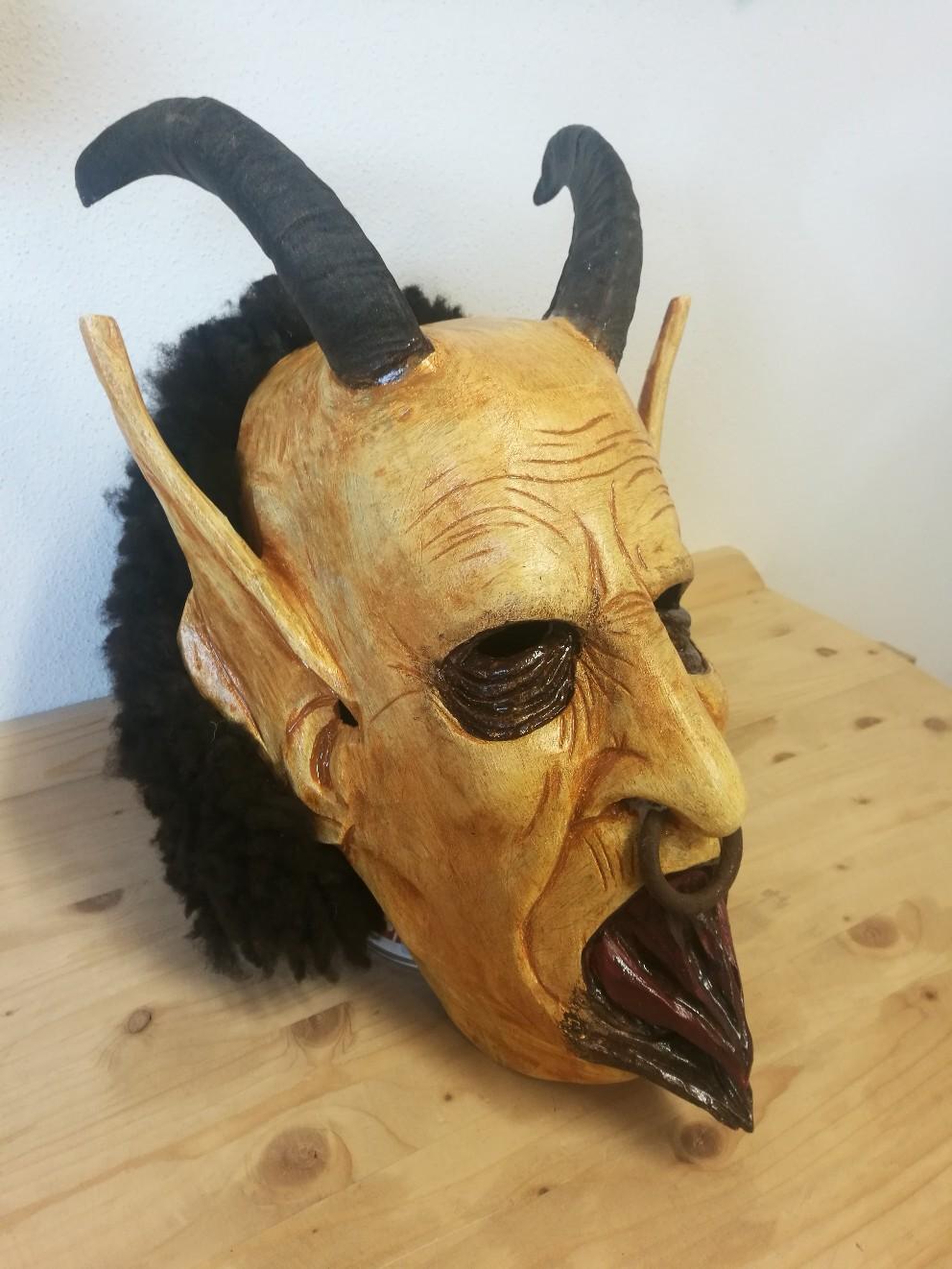 Kinder Krampusmaske/perchtenmaske in 3252 für € 100,00 zum Verkauf