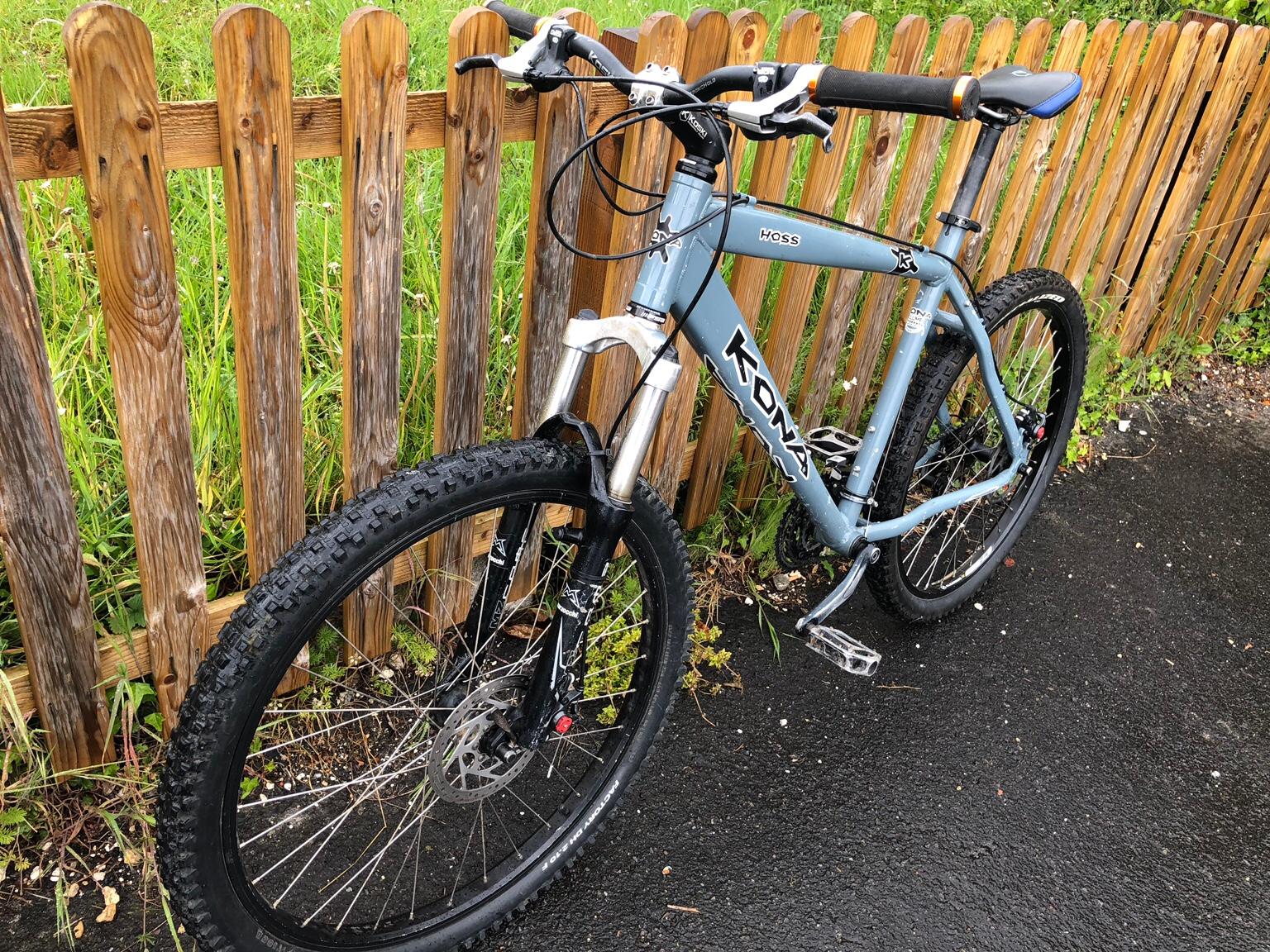 Kona hoss mountain bike in Upavon for £90.00 for sale Shpock