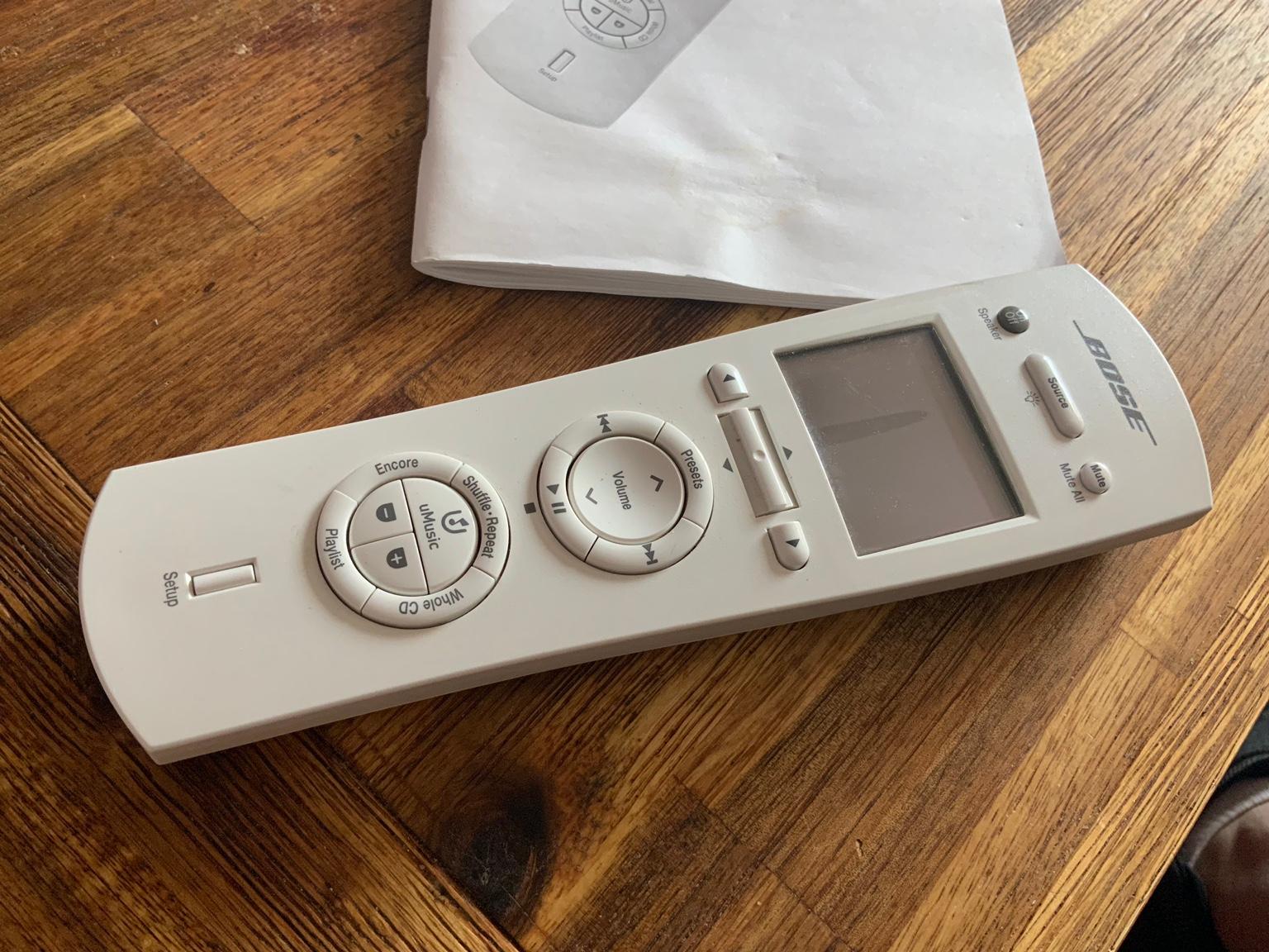 Bose RC48S240 Remote and manual in ME4 Chatham for £60.00