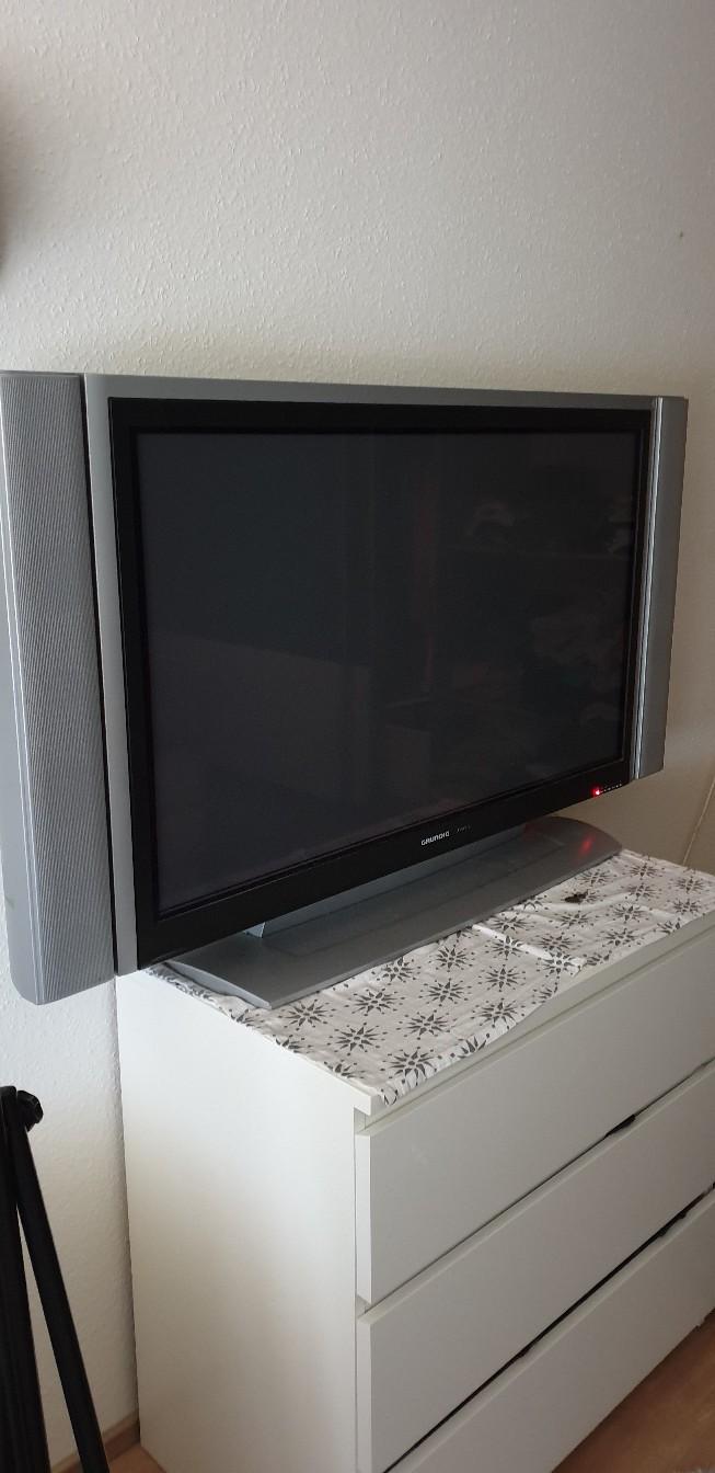 Grundig Xephia Plasma Fernseh 42 Zoll in 67307 Göllheim für 40,00 € zum