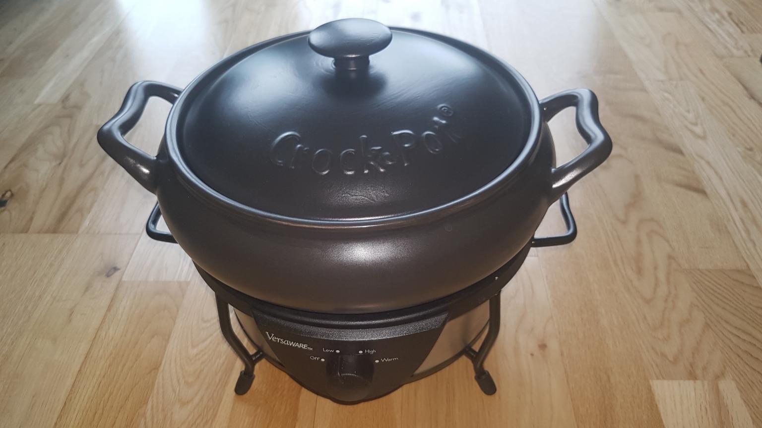 Versaware Crock Pot Slow Cooker in E14 Hamlets for £12.00