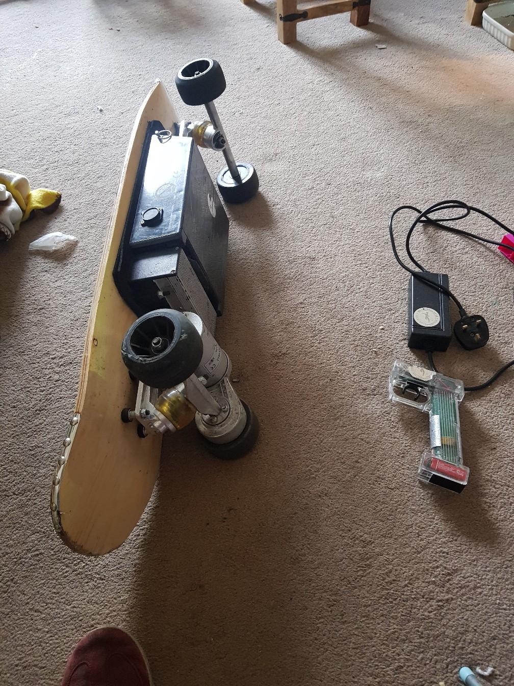 electric skateboard in GU22 Woking for £200.00 for sale Shpock