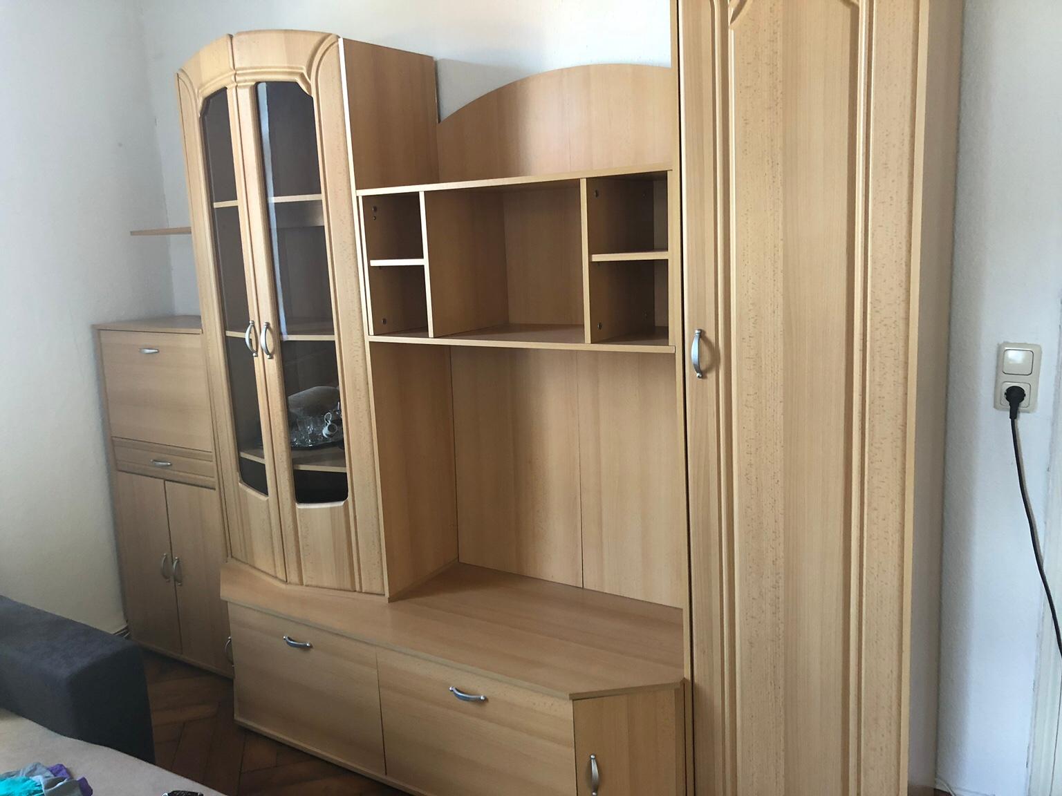 Wohnzimmerschrank zu VERSCHENKEN in 96317 Kronach für gratis zum