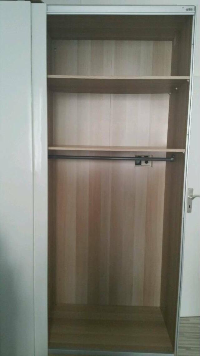 IKEA Pax Hasvik Schiebetüren Kleiderschrank in 68167 Mannheim für 220