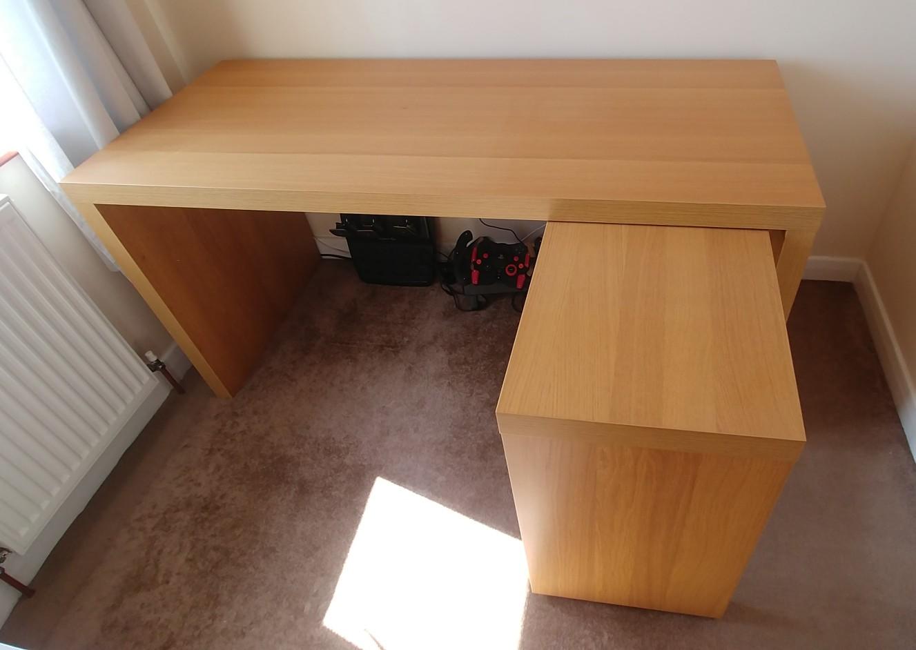 IKEA Malm Oak Desk with pull out station in S21 Derbyshire for £40.00