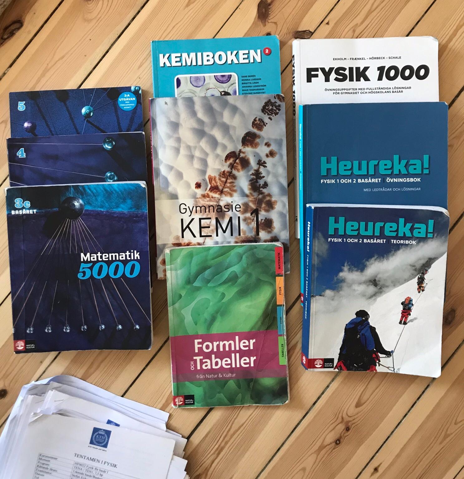 Tekniskt basår KTH kurslitteratur in 17235 Sundbyberg for SEK 2,000.00