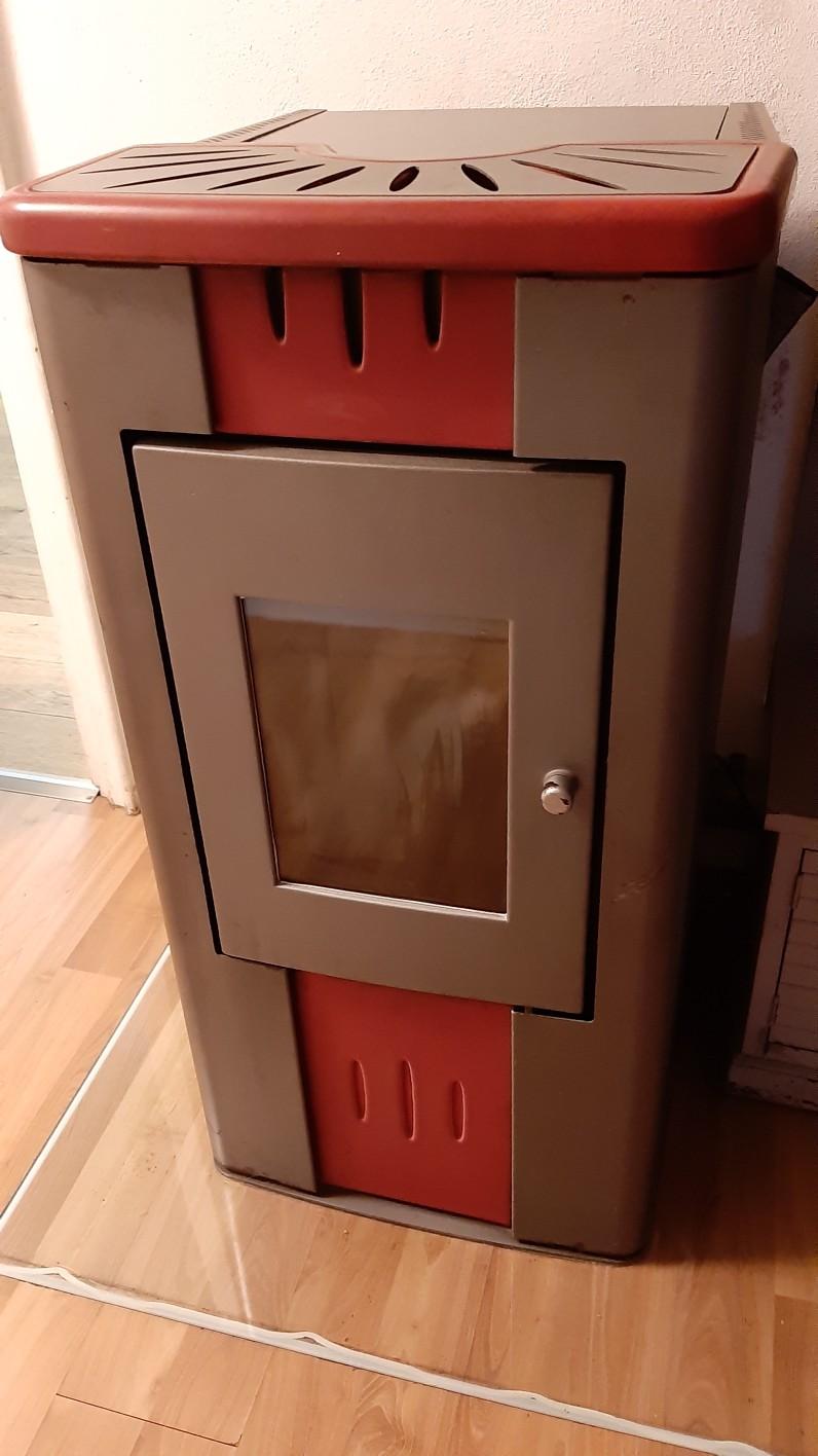 RIKA Pelletofen VISIO 8 kw in 6330 Stadt Kufstein für € 550,00 zum