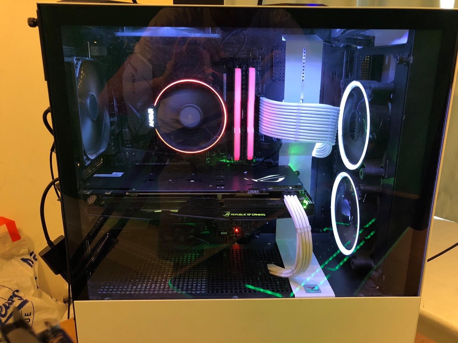 Insane Curved Monitor Gaming Pc Setup in EC3M London for £1,080.00 for