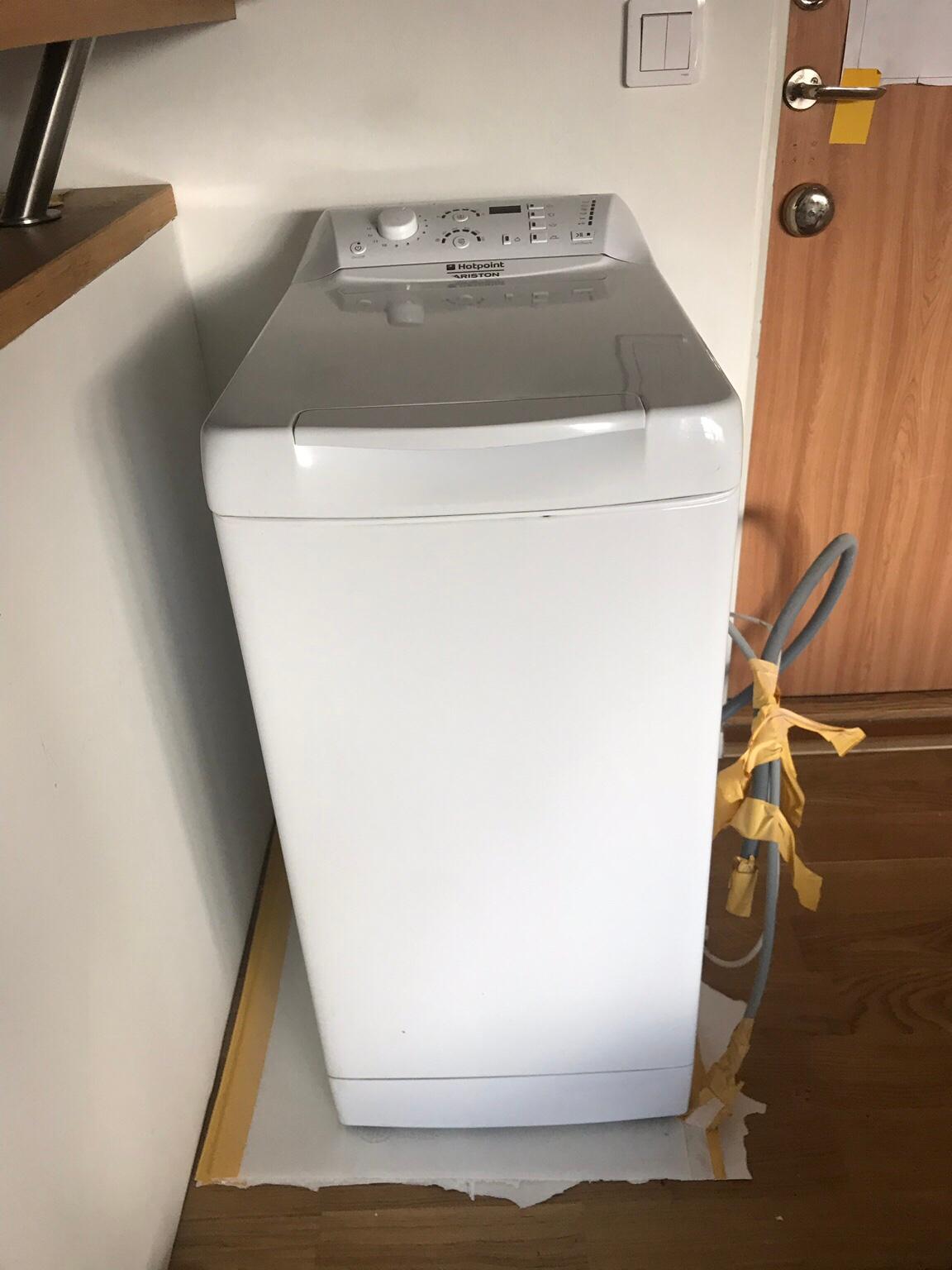 Skötbord Toppmatad Tvättmaskin Tvättmaskin Toppmatad Hotpoint in 11345 Stockholm for SEK 500.00 for