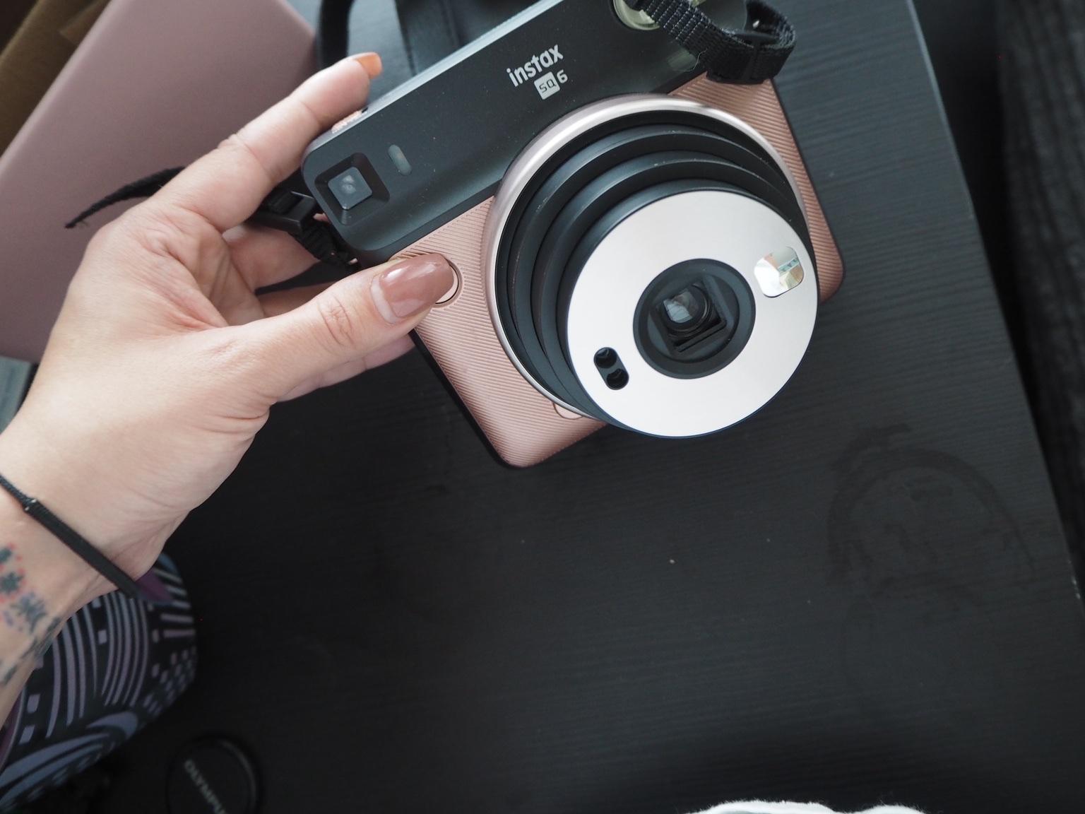 Instax square rose gold Polaroid camera in CR0 London for £80.00 for