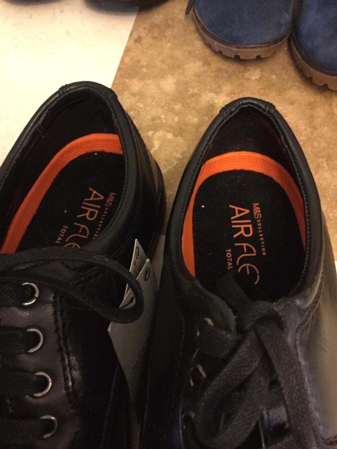 M&S airflex extra wide leather shoes 7 bnwt in ME15