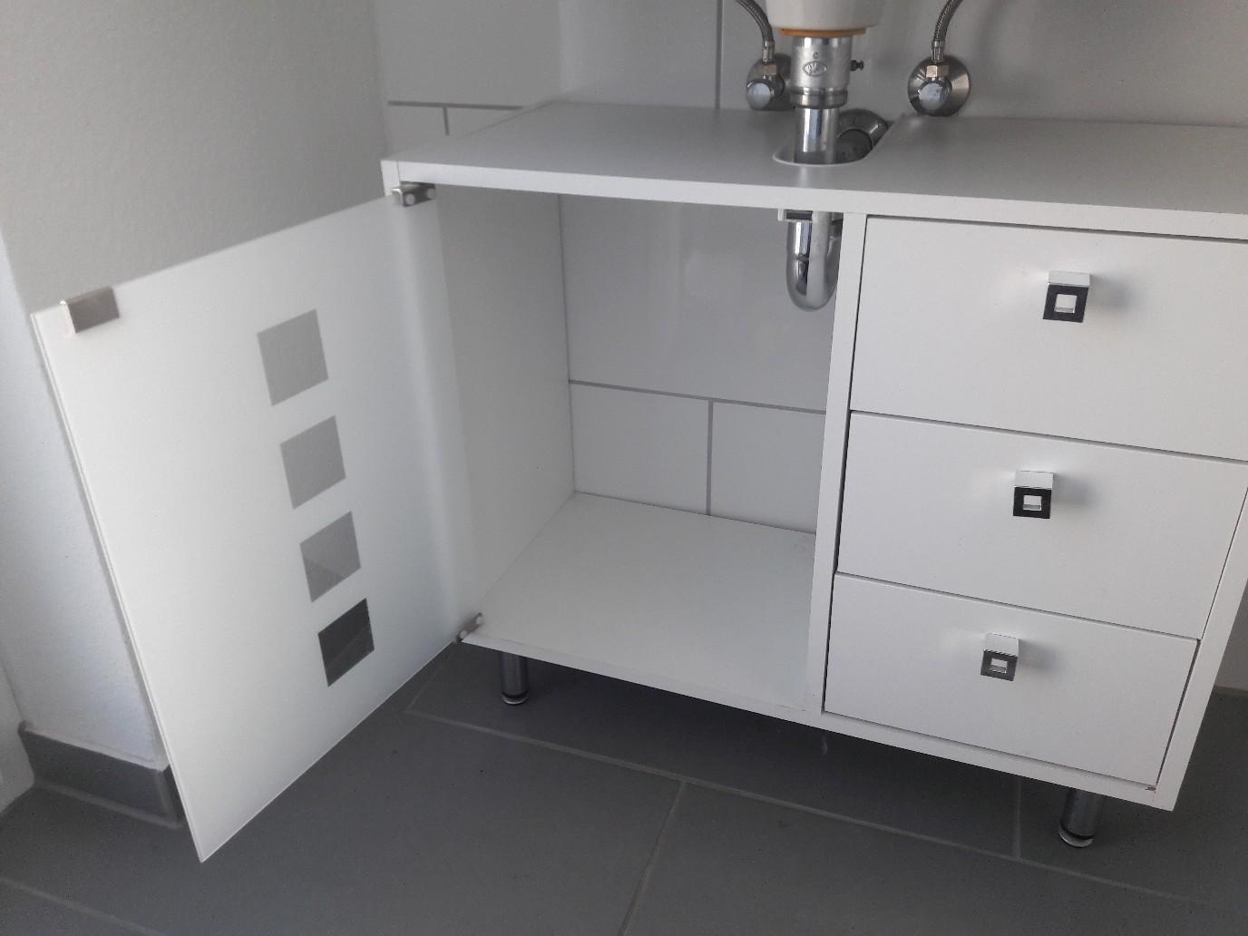 Schrank Bad Waschbeckenunterschrank weiß in 67360 Lingenfeld für 20,00