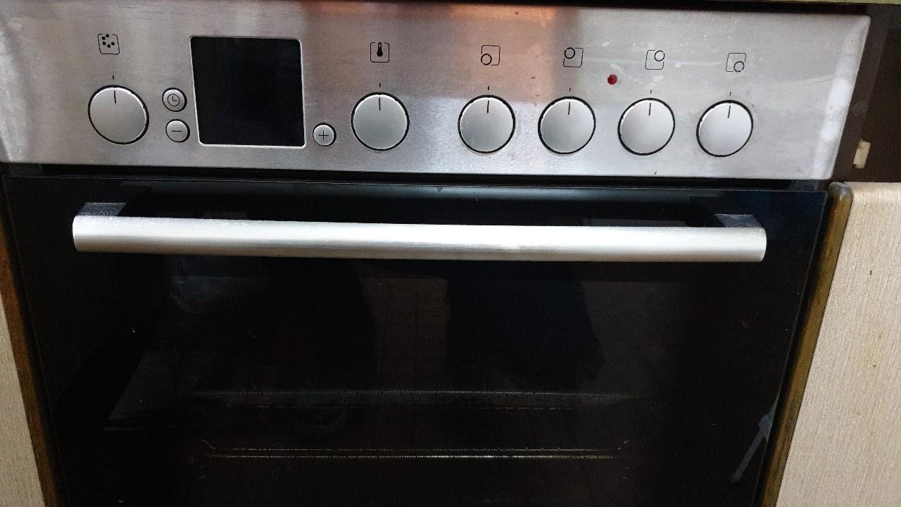 Elektro Her/Backofen Bosch Einbau in 69234 Dielheim für 60,00 € zum
