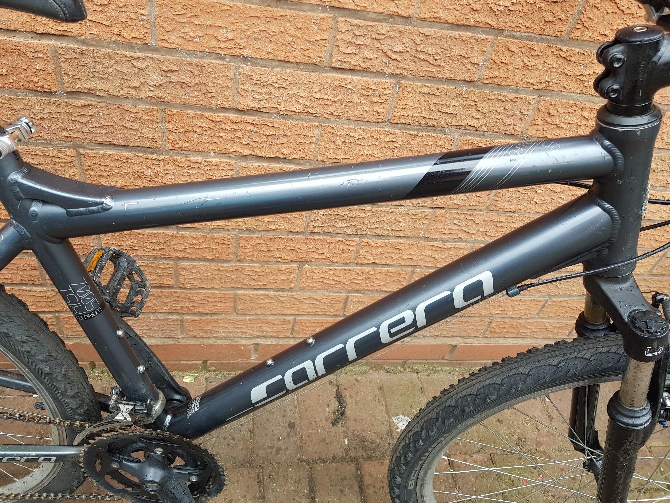 Cheap mens carrera mountain bike 26 inch in St16 Stafford for £75.00