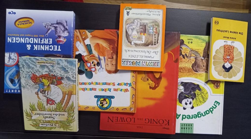 Kinderbücher so gut wie neu & Technik Spiel in 4563 Micheldorf in