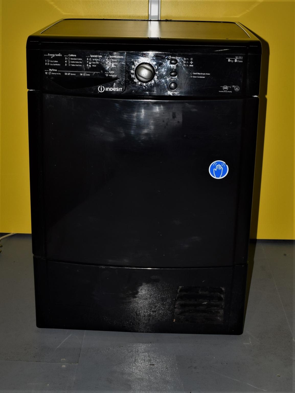Indesit 8kg Condenser Tumble Dryer Black in TW8 London for £95.00 for