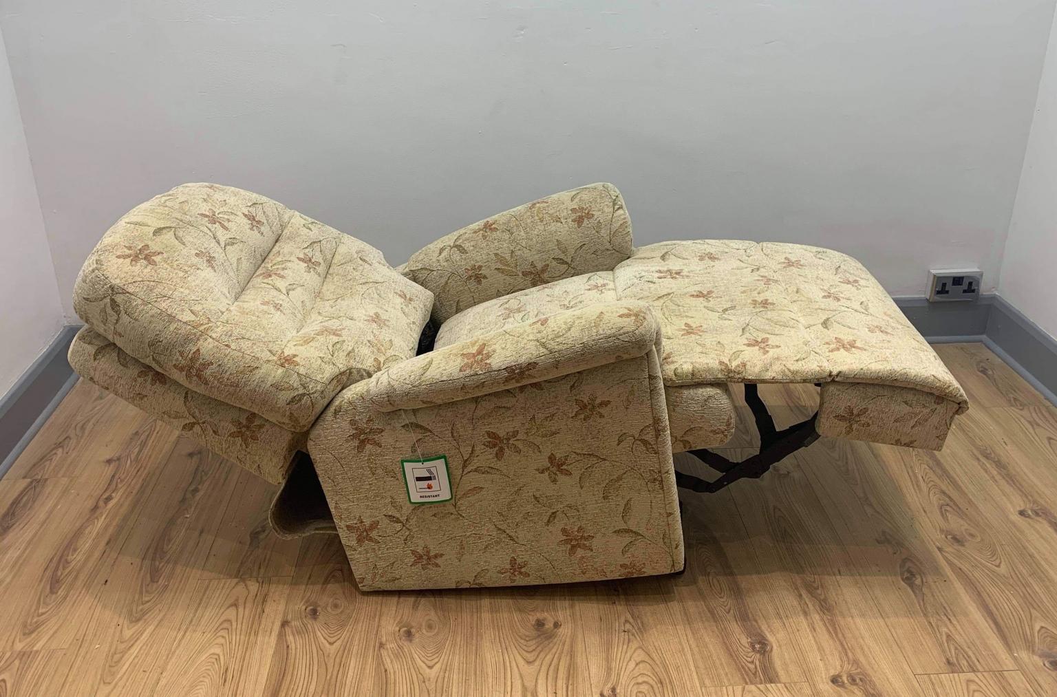HSL Penrith Electric Riser Chair in BN15 Lancing for £695.00 for sale