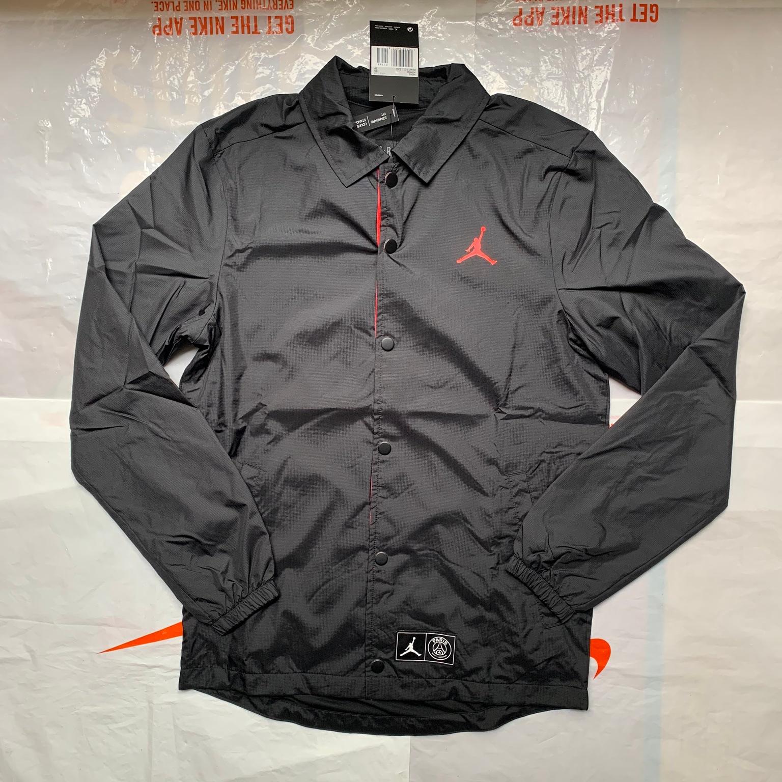 Jordan X PSG Coach Jacket Size M in N21 London für 55,00