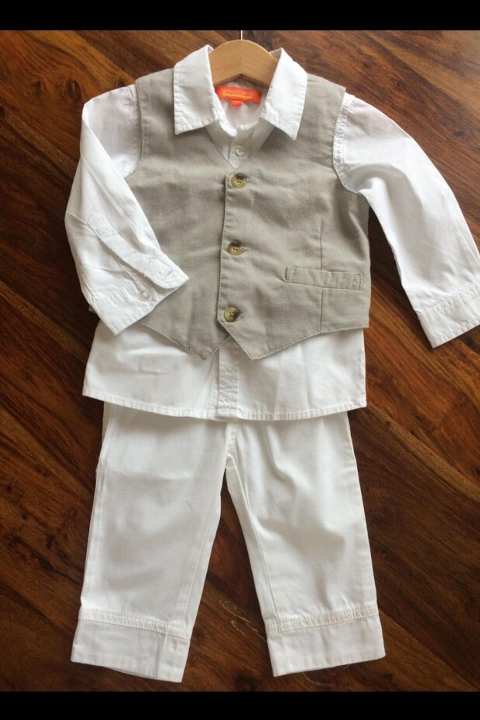 Süßes Baby Outfit, Taufe, Hochzeit, Jungen,74 in 97348 Rödelsee for €33
