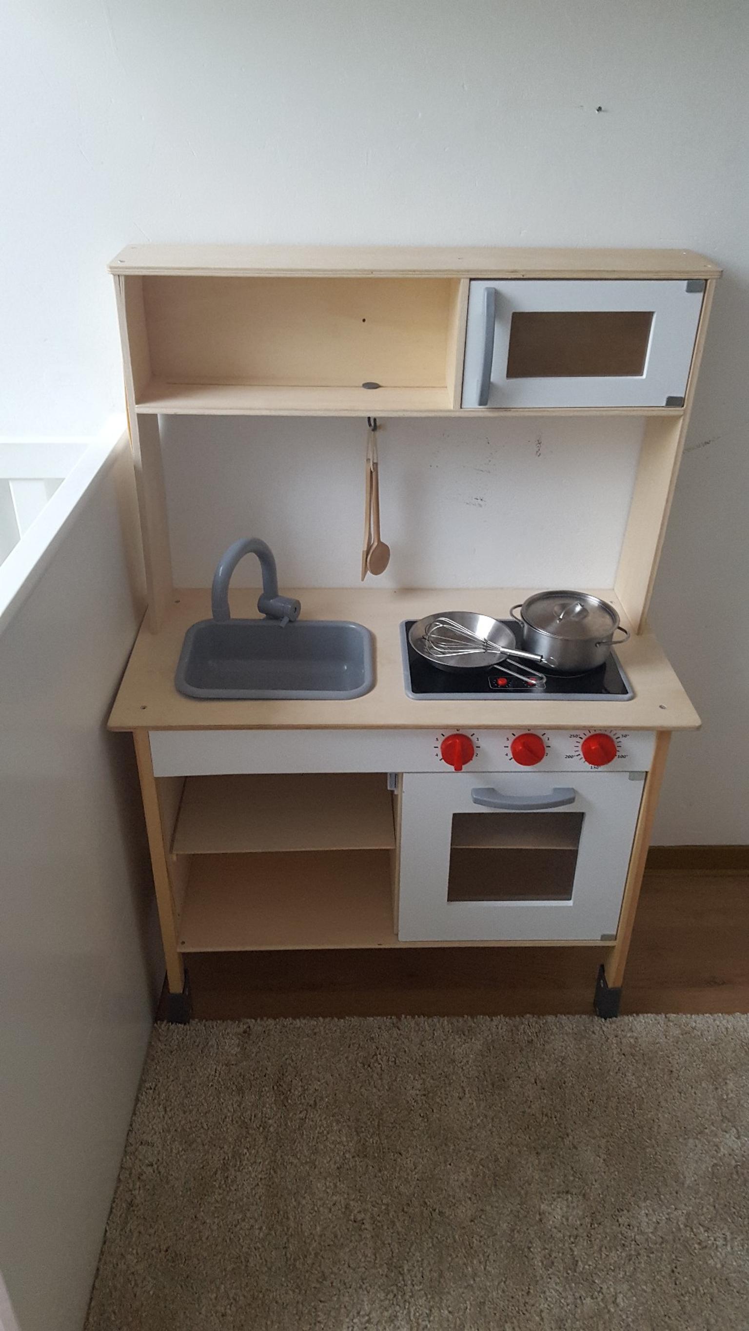 Kinderküche Echtholz